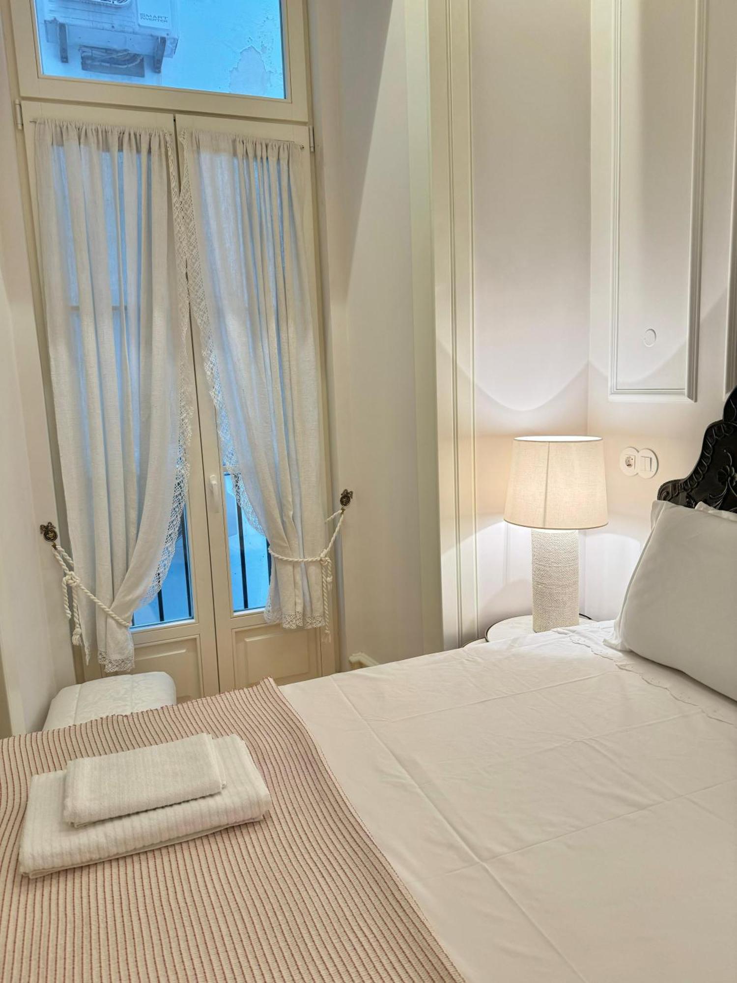 Quarto Com Banheiro Privativo Na Baixa Lisbon Luaran gambar