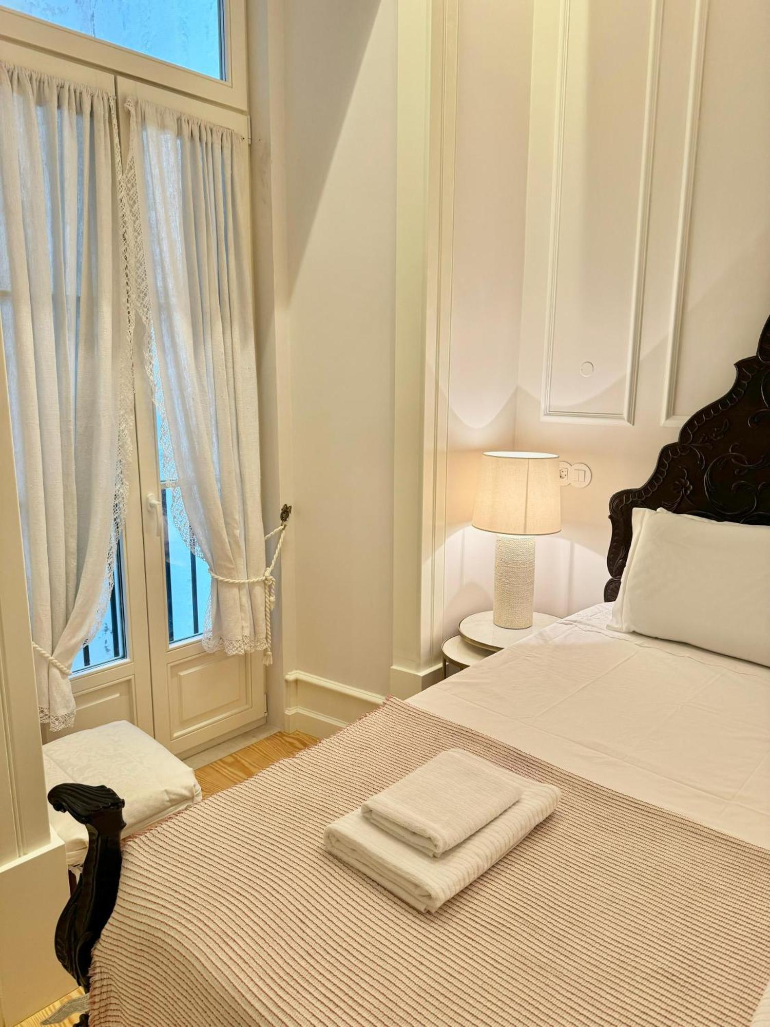 Quarto Com Banheiro Privativo Na Baixa Lisbon Luaran gambar